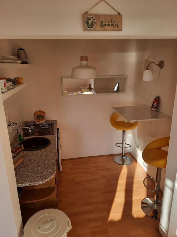 Studio-Appartements Emwey Trogir Exterior photo
