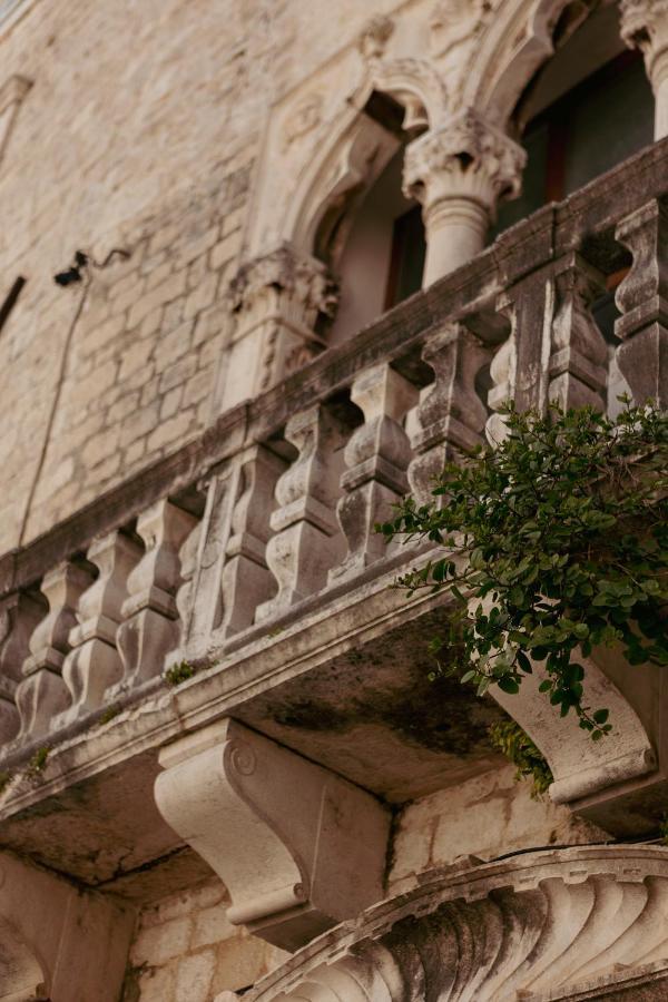 Studio-Appartements Emwey Trogir Exterior photo